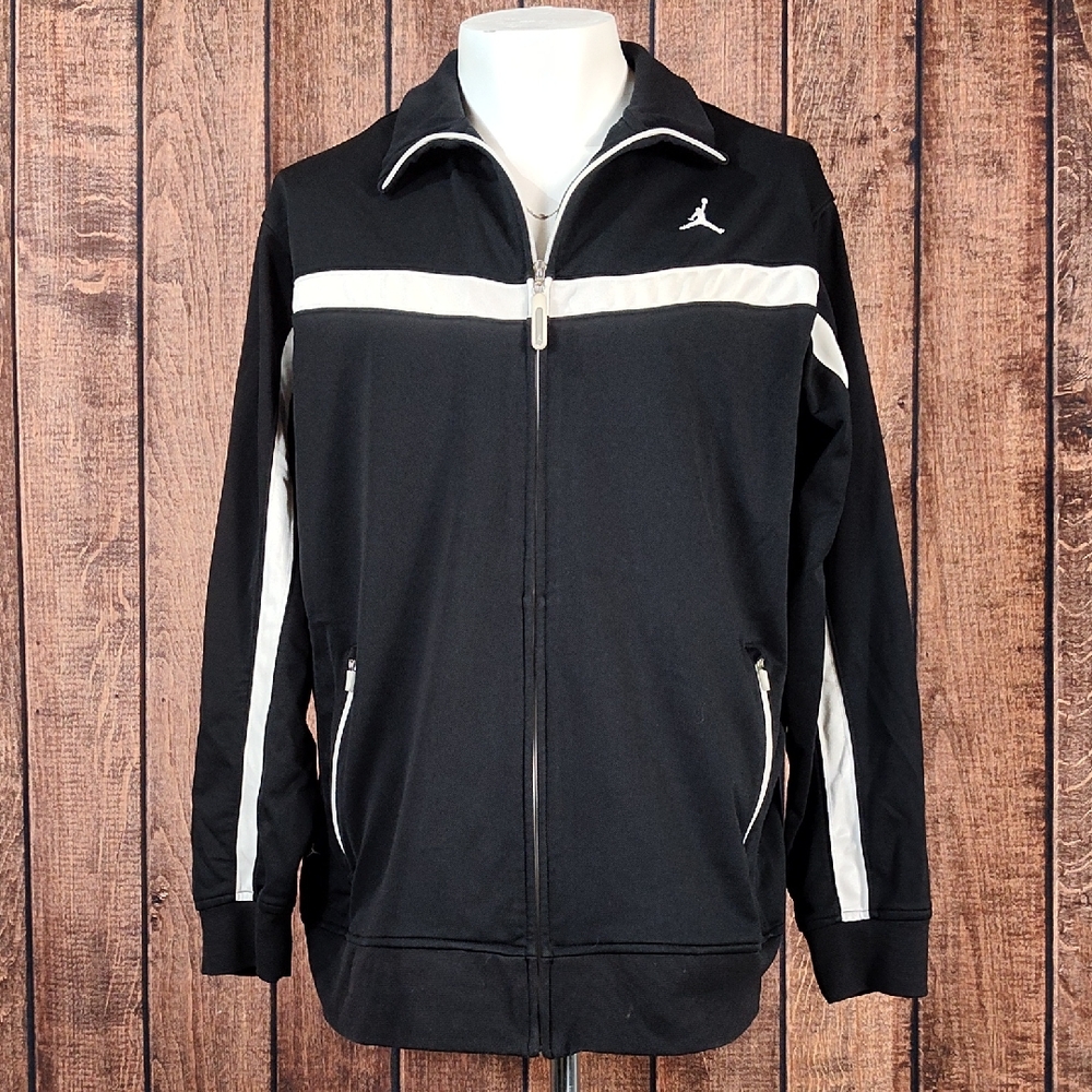 Vtg Jordan Mens Double Logo Black and White Jacket Excellent Condition